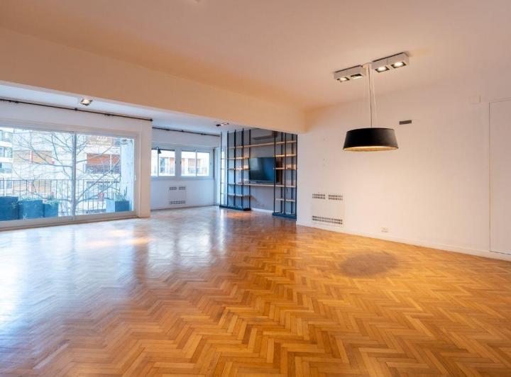 Departamento · 160m² · 4 Ambientes · 1 Cochera