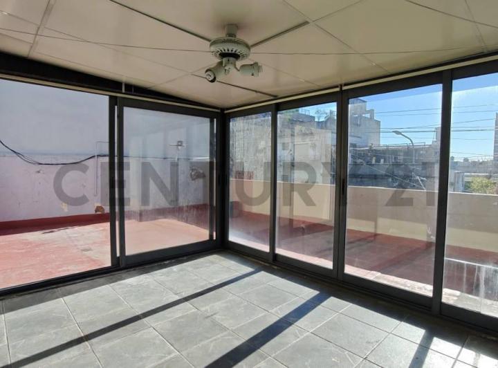 Casa · 102m² · 3 Ambientes · 1 Cochera