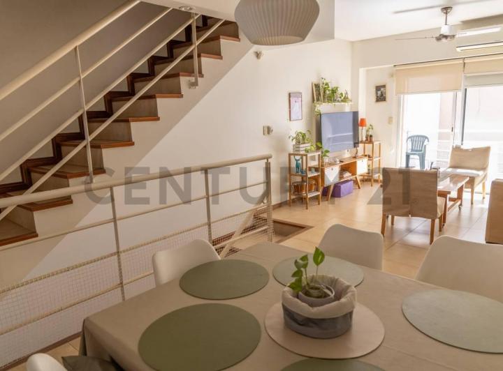 Casa · 129m² · 4 Ambientes · 2 Cocheras