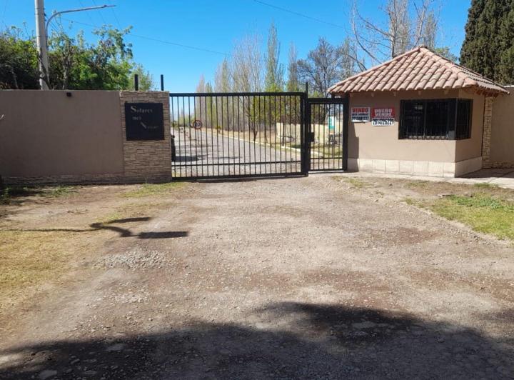 Terreno · 1358m²