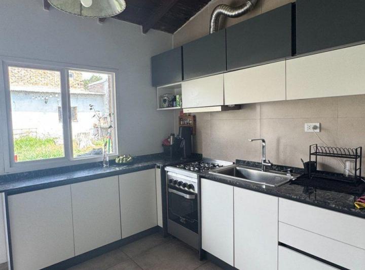Casa · 80m² · 3 Ambientes · 2 Cocheras