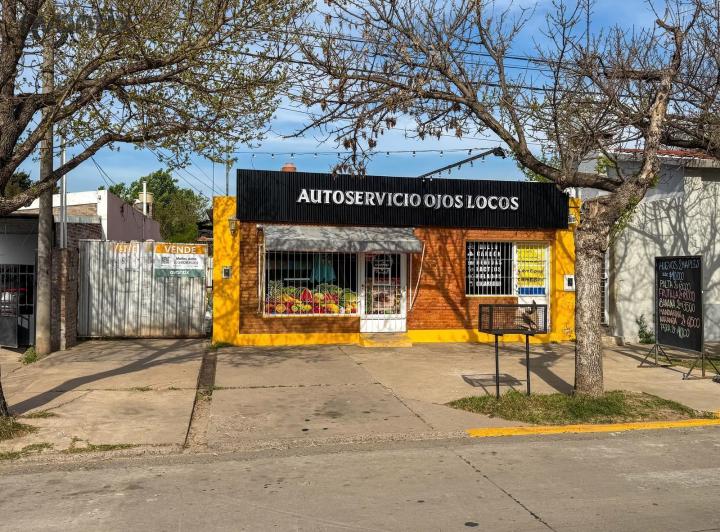 Local comercial · 143m² · 4 Ambientes