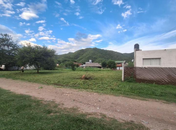 Terreno · 420m²