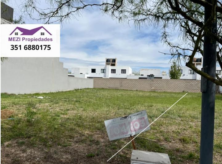Terreno · 360m²