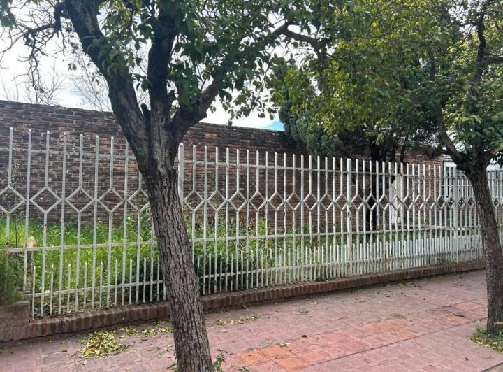 Terreno · 317m²