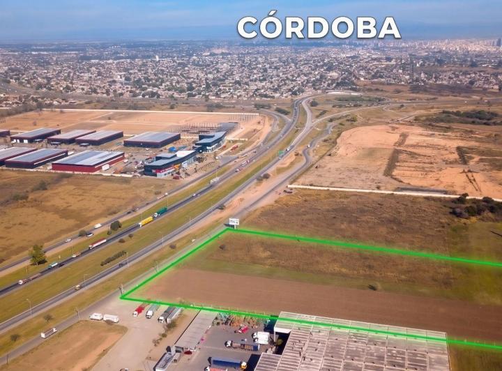Terreno · 34000m²