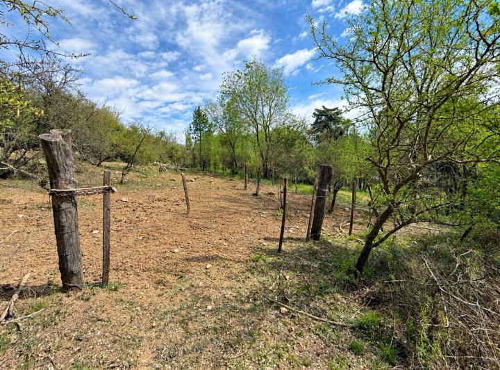 Terreno · 830m²