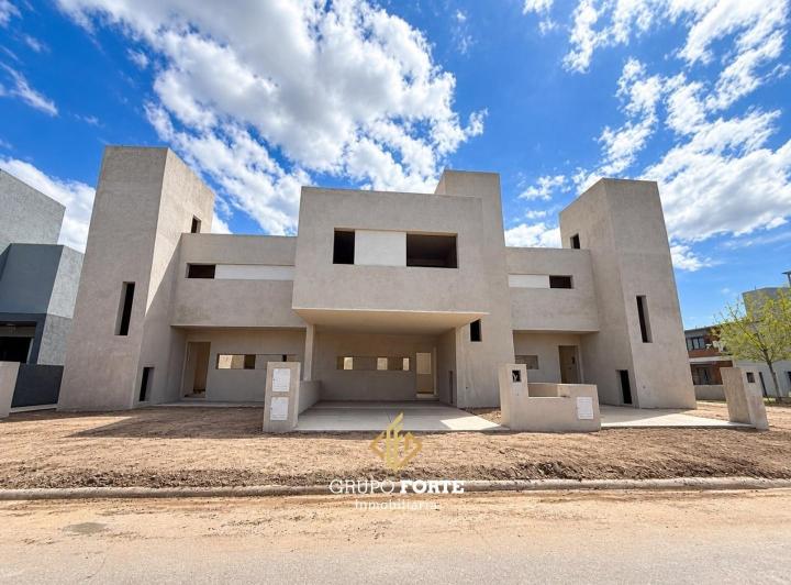 PH · 103m² · 3 Ambientes · 1 Cochera