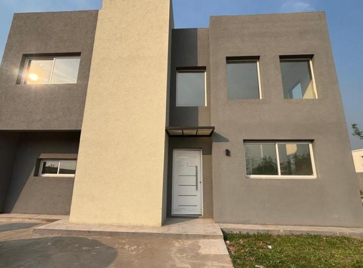 Casa · 156m² · 4 Ambientes