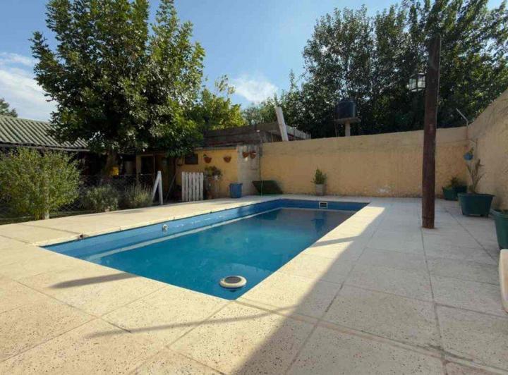 Casa · 96m² · 3 Ambientes · 1 Cochera