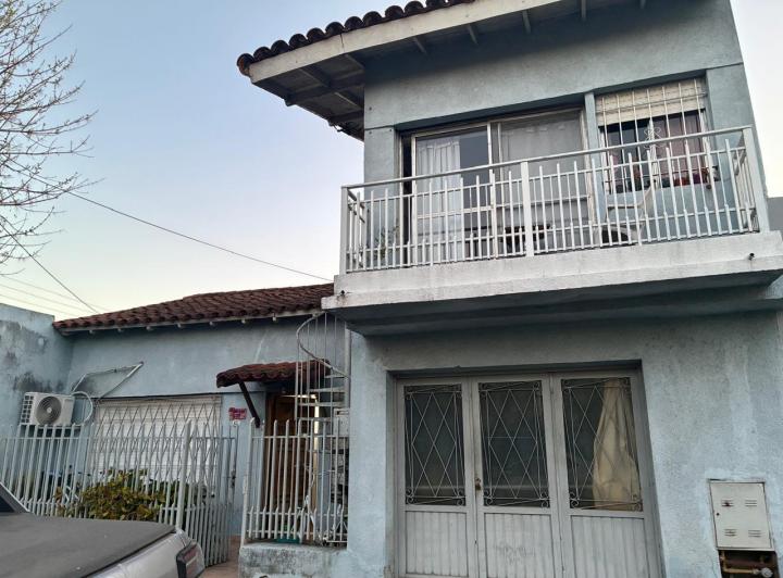 Casa · 107m² · 3 Ambientes · 1 Cochera