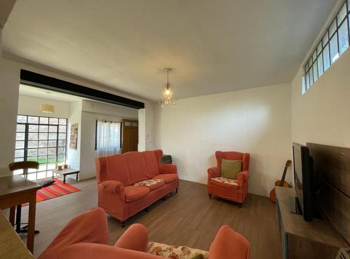 Casa · 130m² · 5 Ambientes