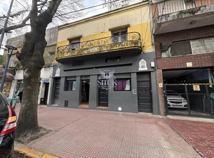Casa · 263m² · 6 Ambientes