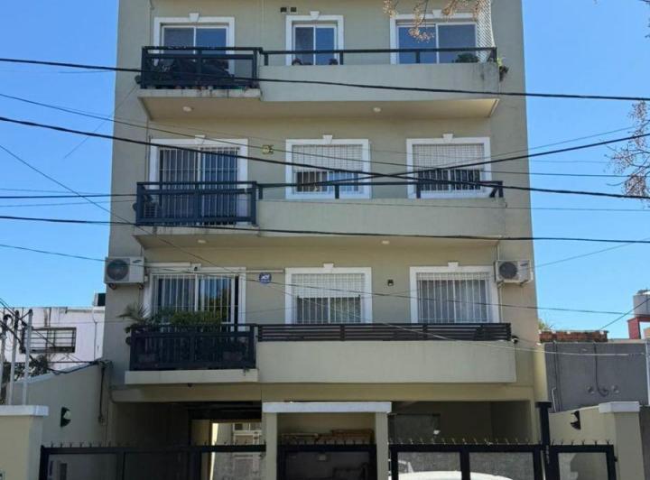 Departamento · 120m² · 4 Ambientes · 1 Cochera