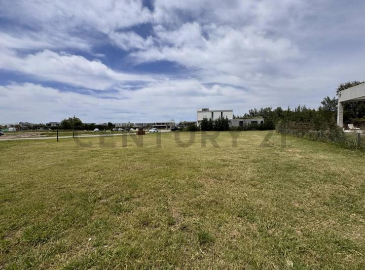 Terreno · 804m²