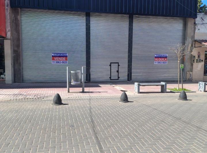 Local comercial · 450m²