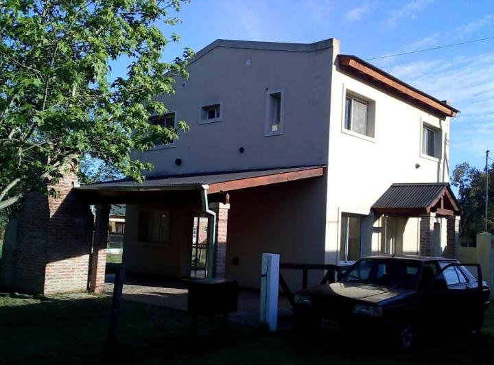 Casa · 120m² · 4 Ambientes · 1 Cochera