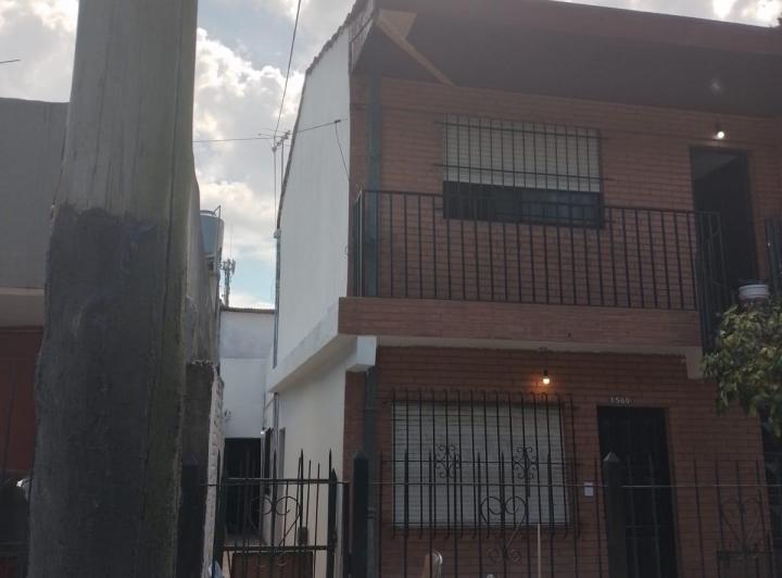Casa · 120m² · 4 Ambientes · 2 Cocheras