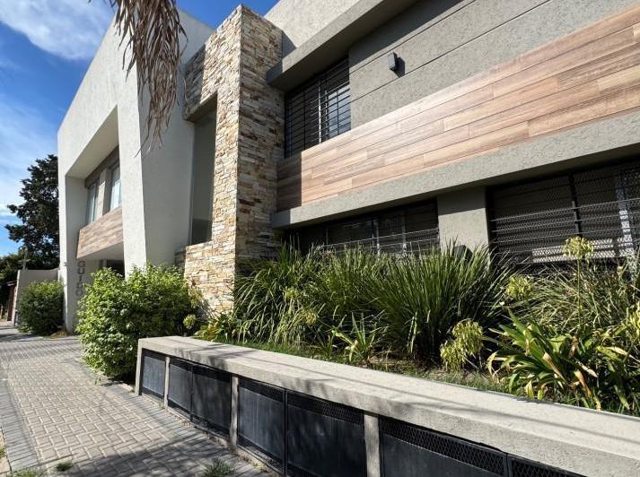 Departamento · 85m² · 3 Ambientes · 1 Cochera