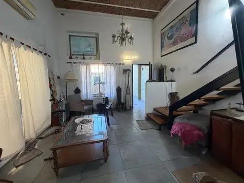 Casa en Venta en Barrio Naón, Mataderos