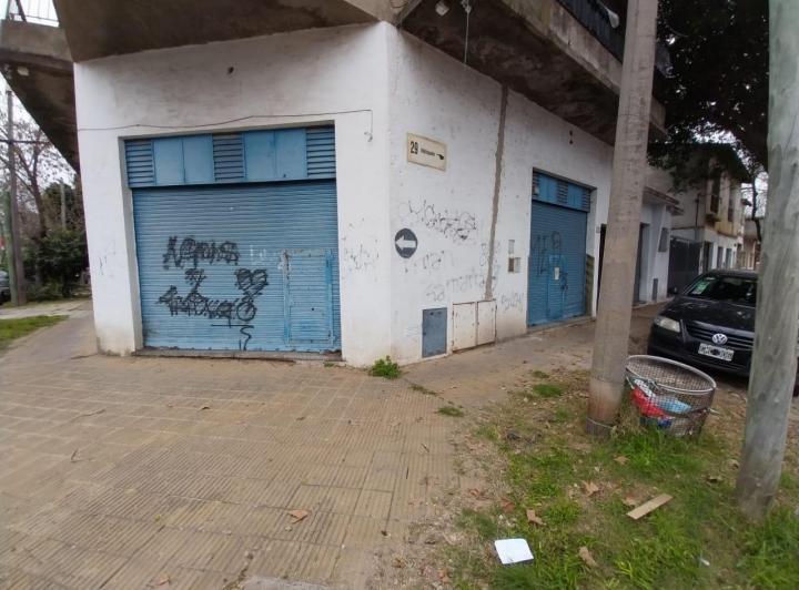 Bodega-Galpón · 90m²