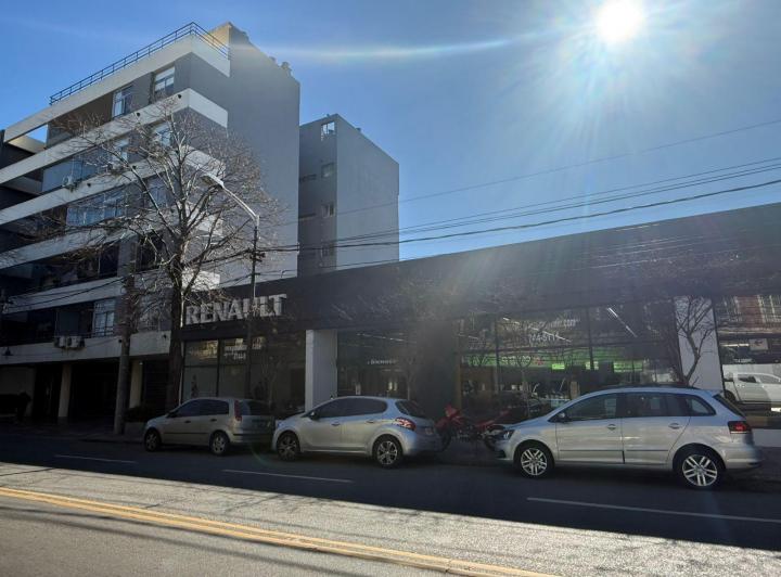 Local comercial · 350m²