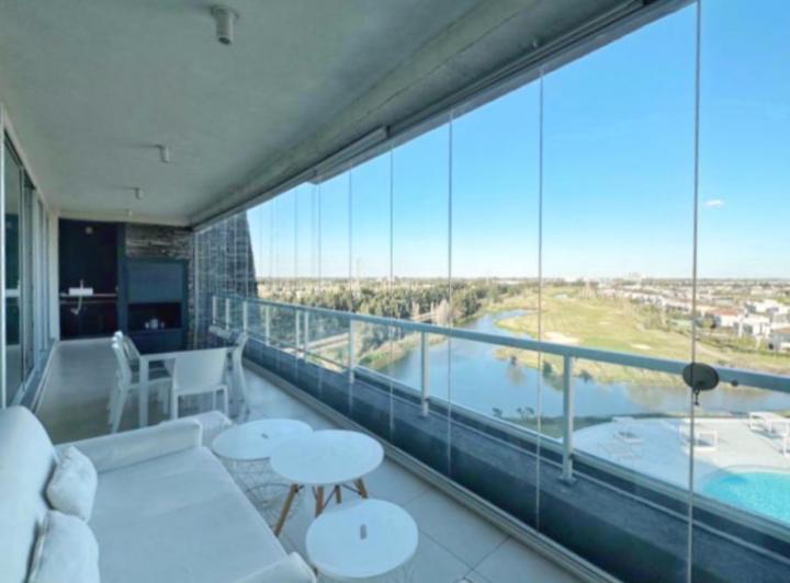 Departamento · 160m² · 4 Ambientes · 2 Cocheras