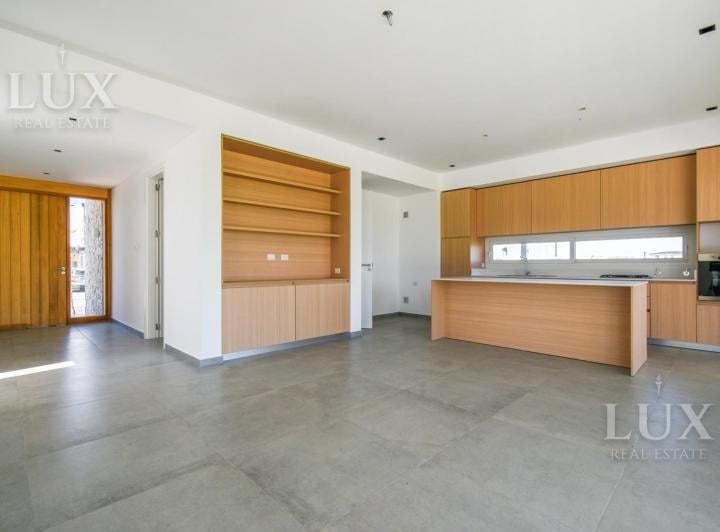 Casa · 621m² · 6 Ambientes · 2 Cocheras