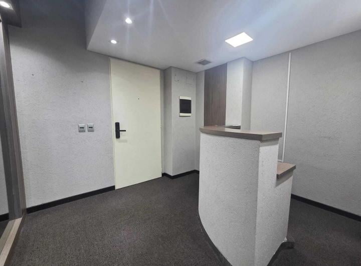 Oficina comercial · 71m²