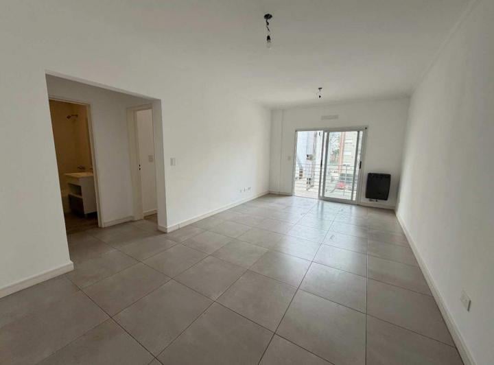 Departamento · 52m² · 2 Ambientes · 1 Cochera