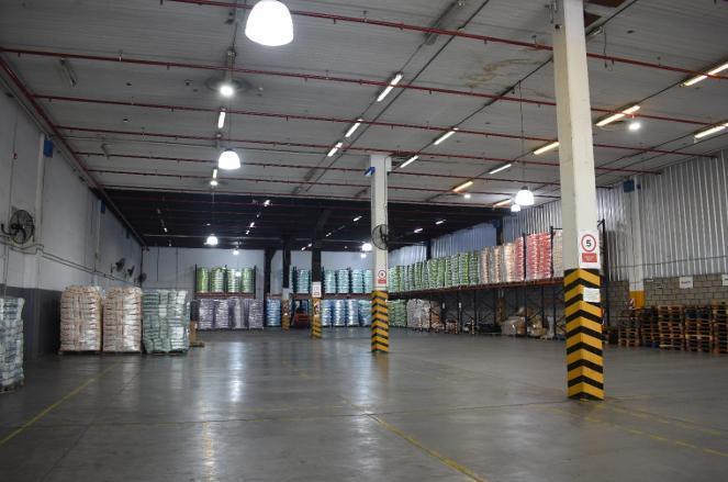 Depósito · 1943m² · 10 Cocheras
