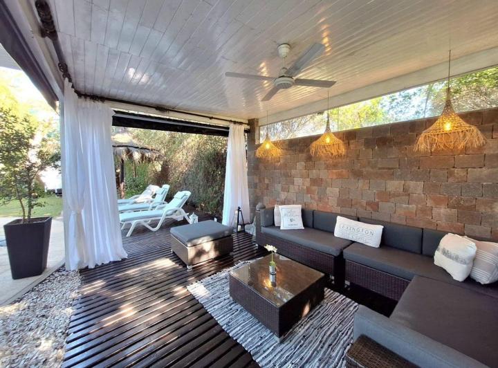 Casa · 200m² · 3 Ambientes · 1 Cochera