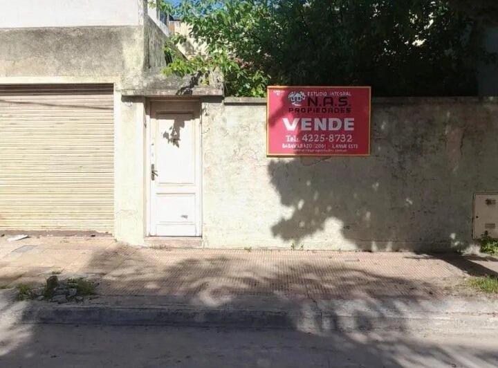 Casa · 200m² · 4 Ambientes · 1 Cochera