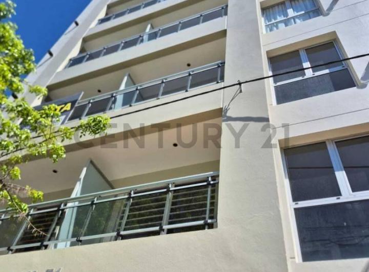 Departamento · 57m² · 2 Ambientes · 1 Cochera