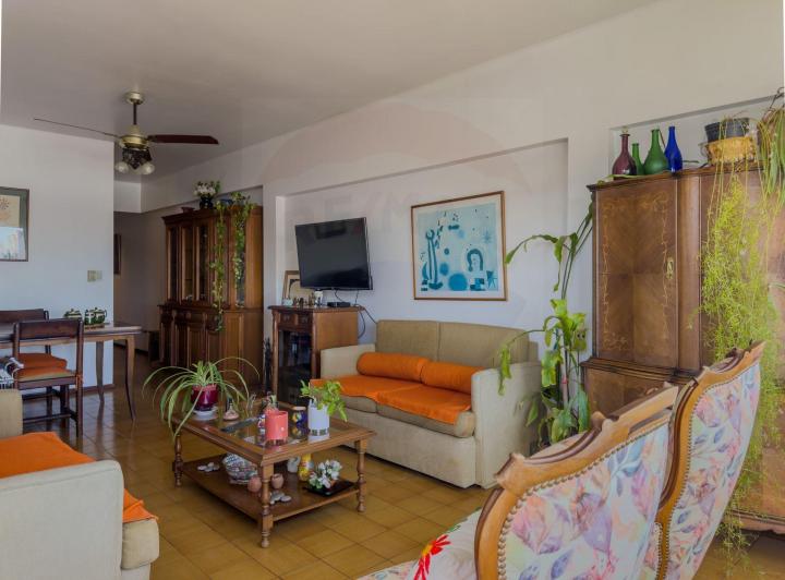 Departamento · 84m² · 5 Ambientes