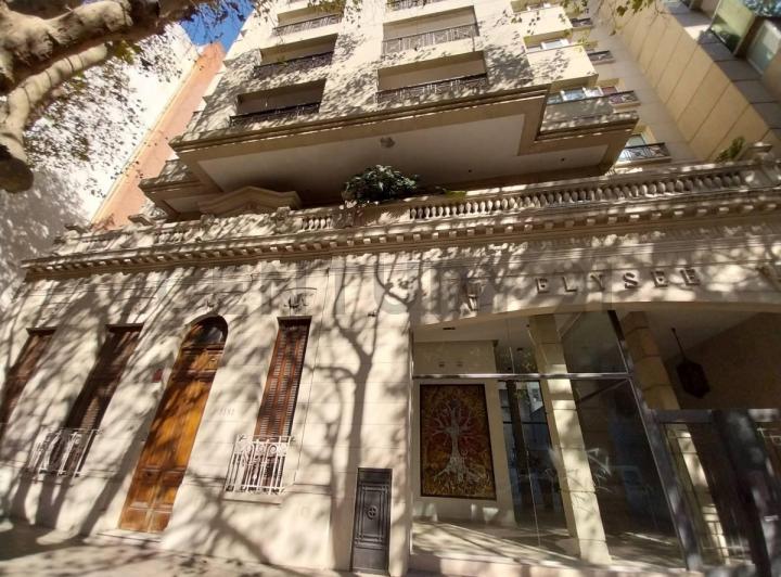 Departamento · 111m² · 5 Ambientes · 1 Cochera