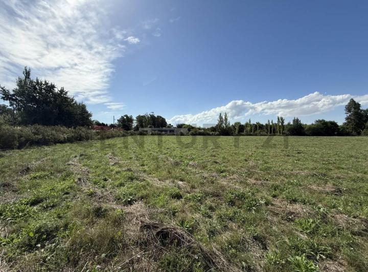 Terreno · 2095m²