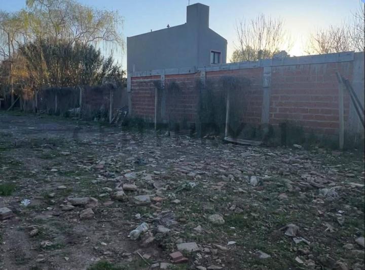 Terreno · 350m²
