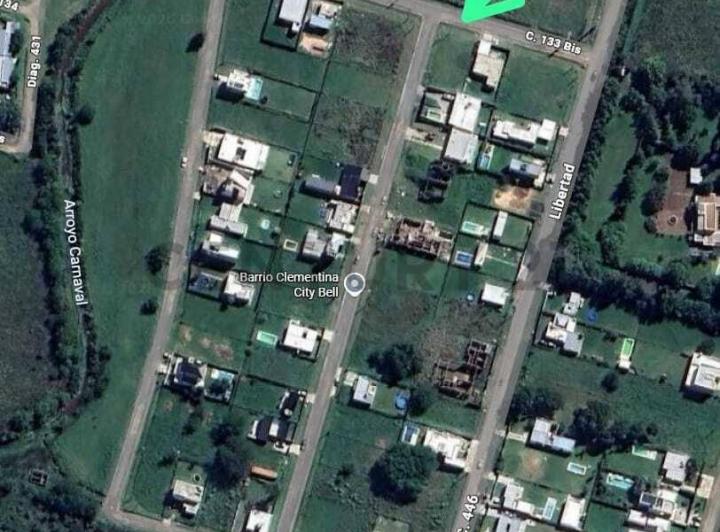 Terreno · 429m²
