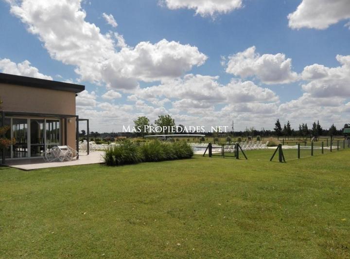 Terreno · 1278m²