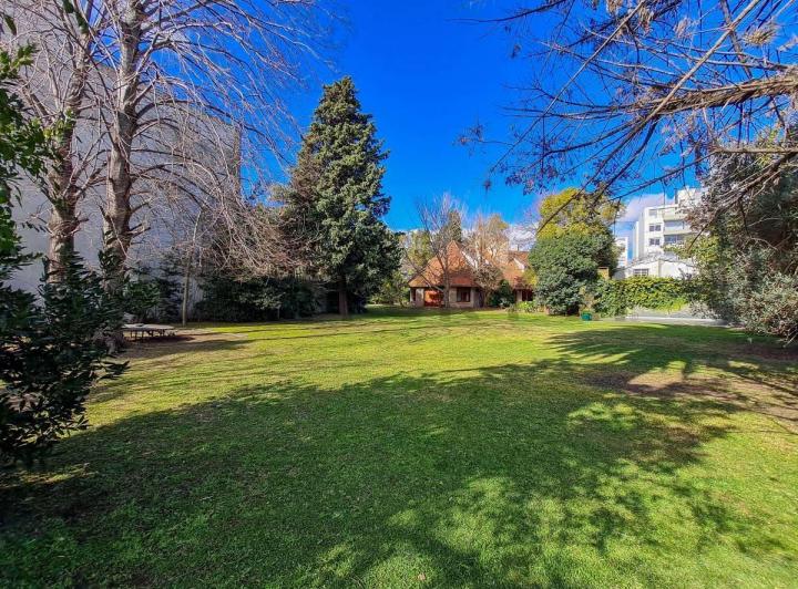 Terreno · 1050m²