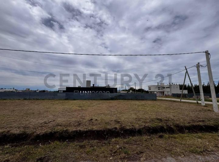 Terreno · 625m²