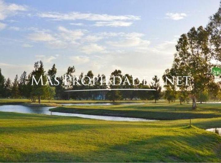 Terreno · 1320m²