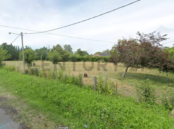 Terreno · 2004m²