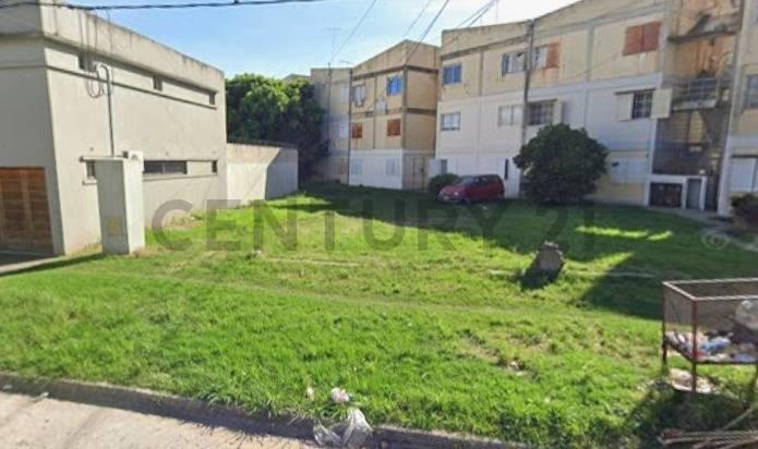 Terreno · 165m²