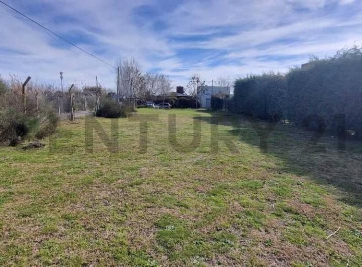 Terreno · 751m²
