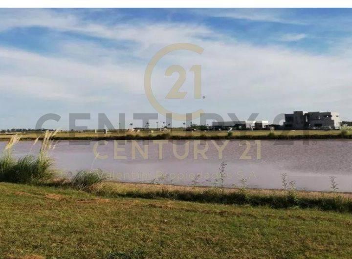 Terreno · 755m²