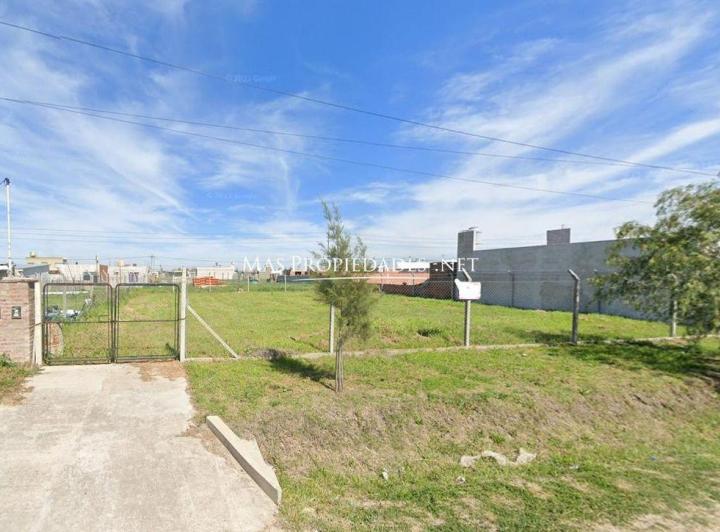 Terreno · 648m²