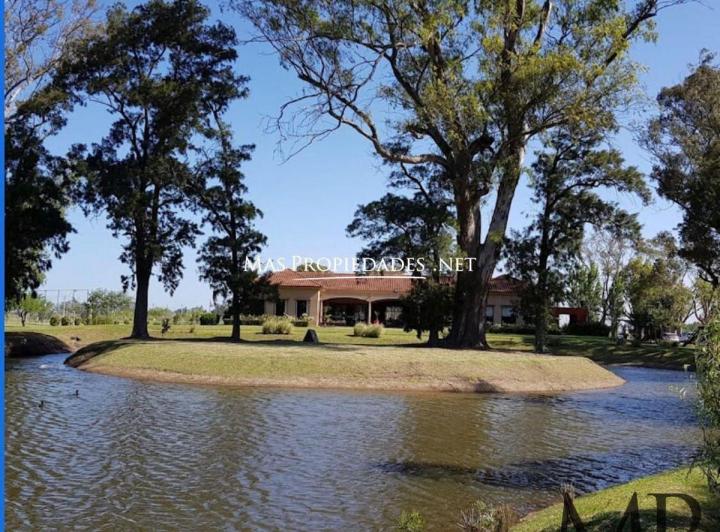 Terreno · 800m²