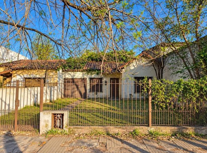 Terreno · 100m² · 3 Ambientes